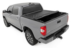 Toyota Tundra Soft Roll Up Bed Cover - Rough Country - Matte Black - '07-'21